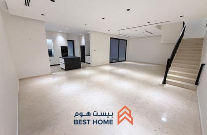 Villa - 3 Bedrooms - 4 Bathrooms for sale in Saar - Northern Governorate