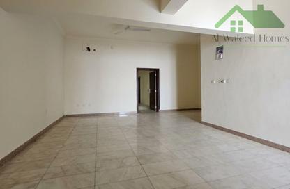 Villa - 4 Bedrooms - 3 Bathrooms for rent in Hidd - Muharraq Governorate