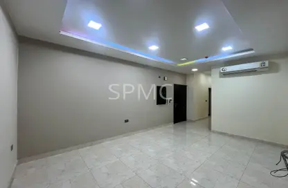 Apartment - 2 Bedrooms - 2 Bathrooms for rent in Saar - Northern Governorate