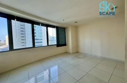Office Space - Studio - 2 for rent in Sanabis - Manama - Capital Governorate