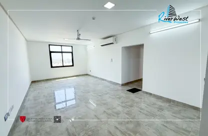 Apartment - 2 Bedrooms - 2 Bathrooms for rent in Budaiya - Northern Governorate
