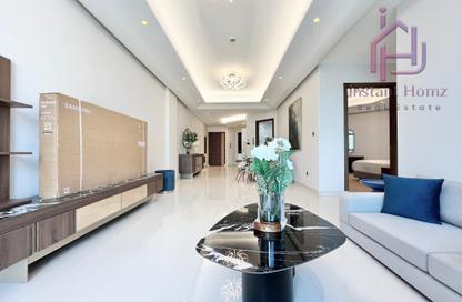 Apartment - 2 Bedrooms - 3 Bathrooms for rent in Sanabis - Manama - Capital Governorate
