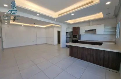 Apartment - 2 Bedrooms - 2 Bathrooms for rent in Saar - Northern Governorate