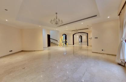 Villa - 4 Bedrooms - 5 Bathrooms for rent in Saar - Northern Governorate