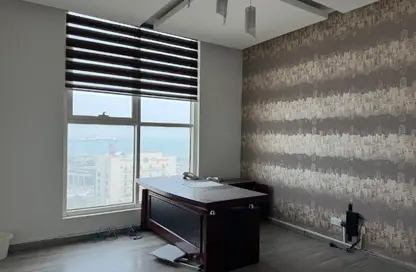 Office Space - 3 Bedrooms - 3 Bathrooms for rent in Exhibition Road - Hoora - Capital Governorate
