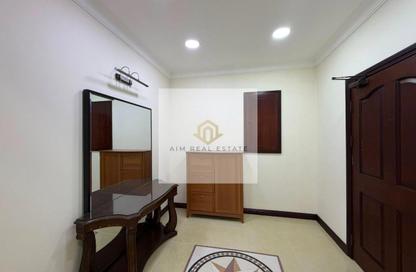 Apartment - 2 - 3 for rent in Adliya - Manama - Capital Governorate Apartment - 2 - 3 for rent in Adliya - Manama - Capital Governorate