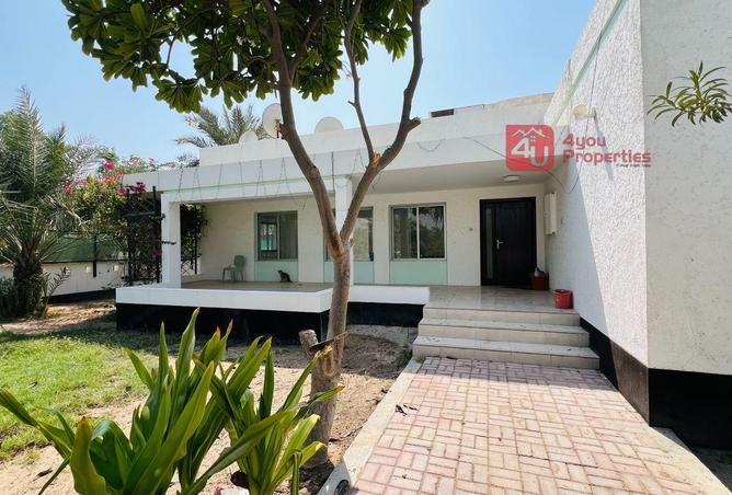 955603 - Property Main Image