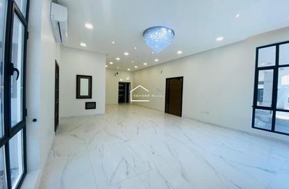 Apartment - 2 Bedrooms - 2 Bathrooms for rent in Saar - Northern Governorate Apartment - 2 Bedrooms - 2 Bathrooms for rent in Saar - Northern Governorate