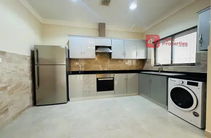 Apartment - 3 Bedrooms - 2 Bathrooms for rent in Shakhura - Northern Governorate Apartment - 3 Bedrooms - 2 Bathrooms for rent in Shakhura - Northern Governorate