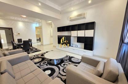 Apartment - 3 Bedrooms - 3 Bathrooms for rent in Saar - Northern Governorate Apartment - 3 Bedrooms - 3 Bathrooms for rent in Saar - Northern Governorate