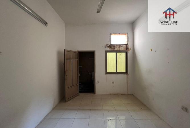 995035 - Property Image 2