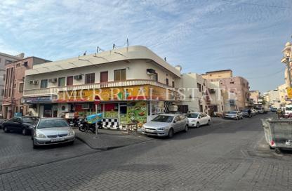 عمارة بالكامل - استوديو - 6 حمامات للبيع في القضيبية - المنامة - محافظة العاصمة