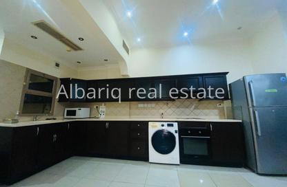 Apartment - 2 Bedrooms - 2 Bathrooms for rent in Al Burhama - Manama - Capital Governorate Apartment - 2 Bedrooms - 2 Bathrooms for rent in Al Burhama - Manama - Capital Governorate