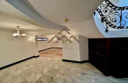Villa - 4 Bedrooms - 5 Bathrooms for sale in Mahooz - Manama - Capital Governorate