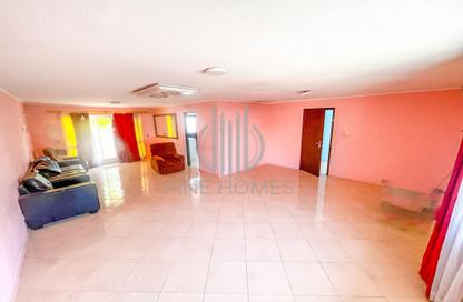 Villa - 3 - 3 for rent in Jurdab - Central Governorate