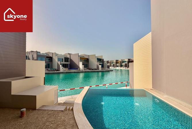 1001123 - Property Image 3