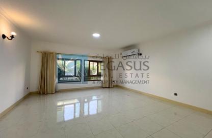 Villa - 3 Bedrooms - 4 Bathrooms for rent in Saar - Northern Governorate