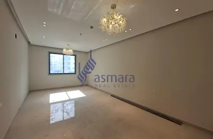 Apartment - 3 Bedrooms - 4 Bathrooms for sale in Hidd - Muharraq Governorate Apartment - 3 Bedrooms - 4 Bathrooms for sale in Hidd - Muharraq Governorate