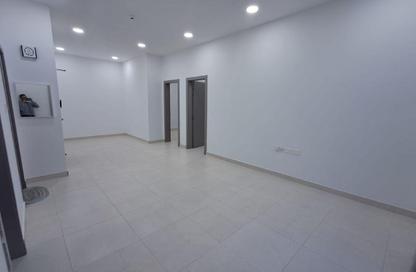 Apartment - 2 Bedrooms - 2 Bathrooms for rent in Tubli - Central Governorate
