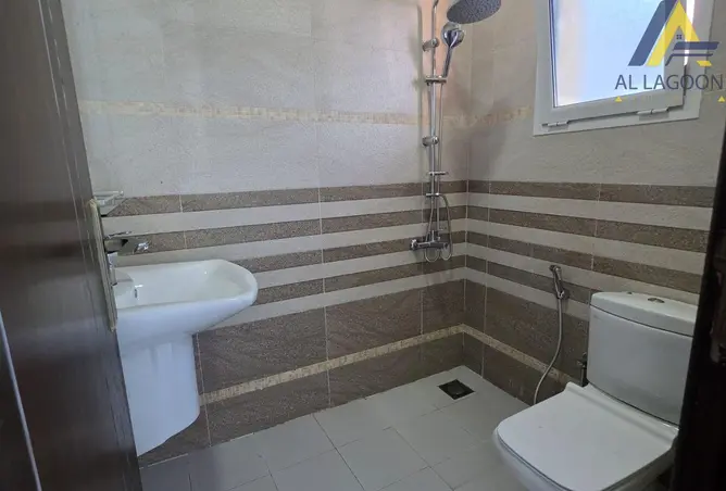 58294343 - Property Image 2