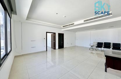 Office Space - Studio - 2 for rent in Seef - Capital Governorate