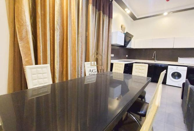 53032645 - Property Image 3