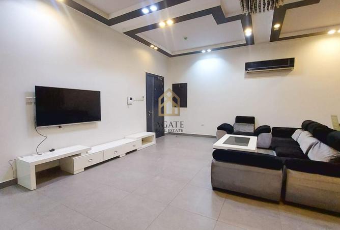 53032645 - Property Image 2