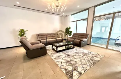Villa - 3 Bedrooms - 4 Bathrooms for rent in Mahooz - Manama - Capital Governorate