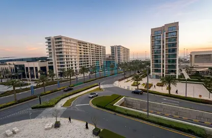 شقة - 3 غرف نوم - 4 حمامات للايجار في مراسي البحرين - ديار المحرق - المحرق