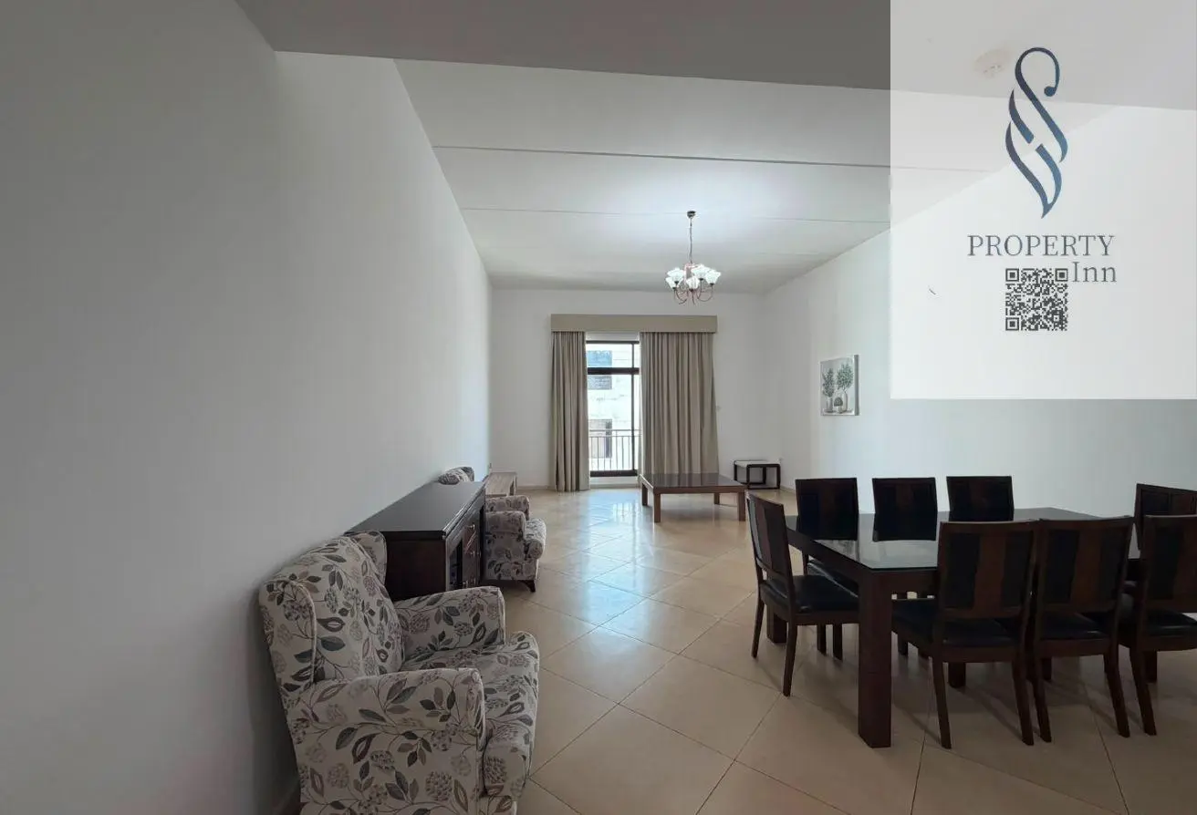 56454114 - Property Main Image