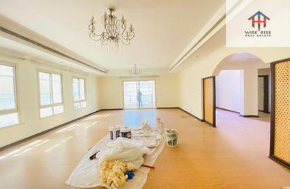 Villa - 5 - 6 for rent in Mahooz - Manama - Capital Governorate