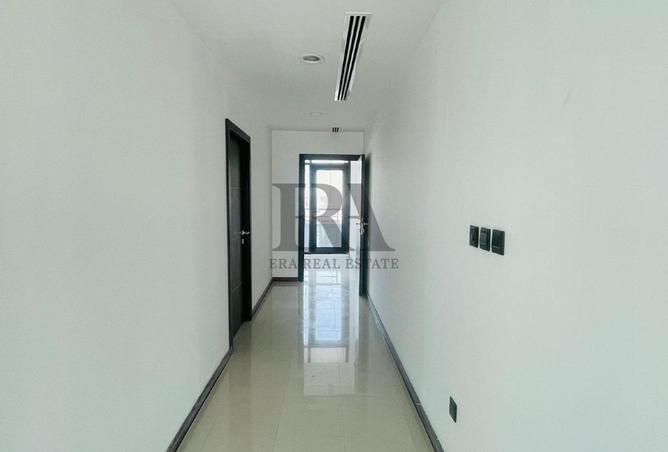 54370943 - Property Image 2
