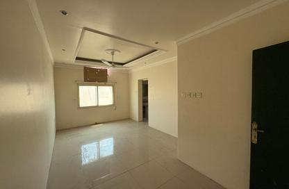 Apartment - 3 Bedrooms - 3 Bathrooms for rent in Alhajiyat - Riffa - Southern Governorate