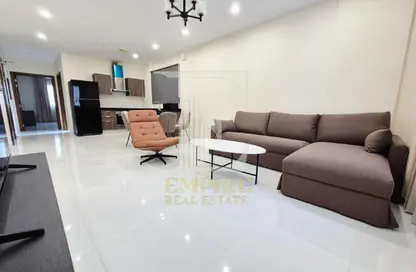 Apartment - 1 Bedroom - 1 Bathroom for rent in Sanabis - Manama - Capital Governorate