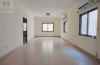 Villa - 4 Bedrooms - 3 Bathrooms for rent in Salihiya - Manama - Capital Governorate