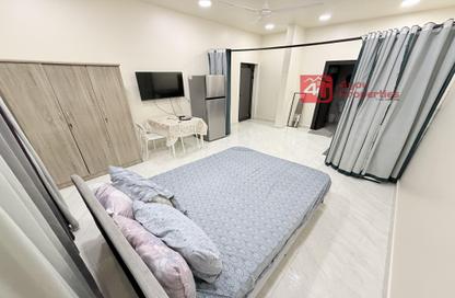 Apartment - Studio - 1 Bathroom for rent in Zinj - Manama - Capital Governorate
