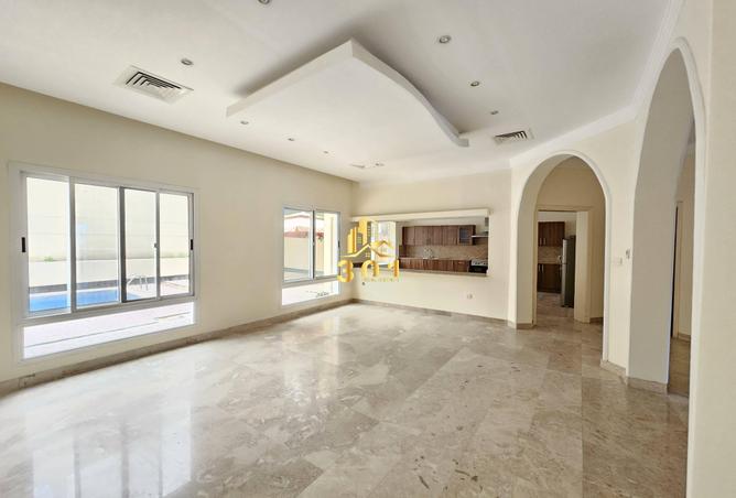 Spacious And Modern Villa With Private Pool - Widok 3
