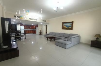 Apartment - 2 Bedrooms - 2 Bathrooms for rent in Al Juffair - Capital Governorate