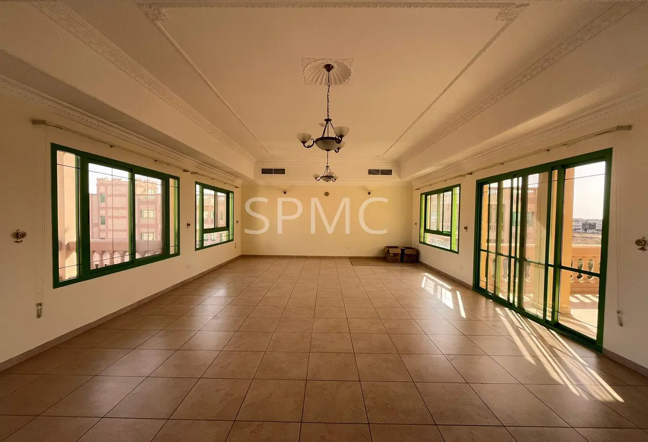 992705 - Property Main Image
