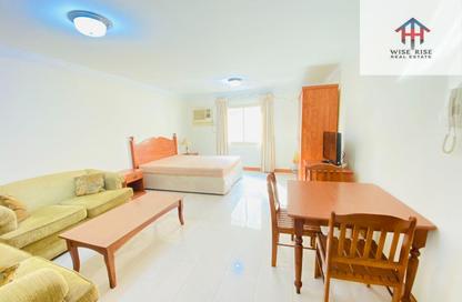 Apartment - Studio - 1 Bathroom for rent in Gudaibiya - Manama - Capital Governorate Apartment - Studio - 1 Bathroom for rent in Gudaibiya - Manama - Capital Governorate