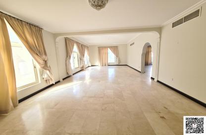 Villa - 4 - 5 for rent in Budaiya - Northern Governorate Villa - 4 - 5 for rent in Budaiya - Northern Governorate
