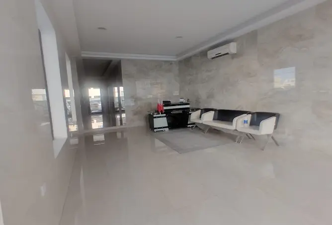58383566 - Property Image 3
