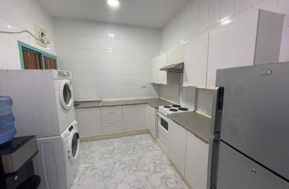 Apartment - 1 Bedroom - 2 Bathrooms for rent in Al Juffair - Capital Governorate