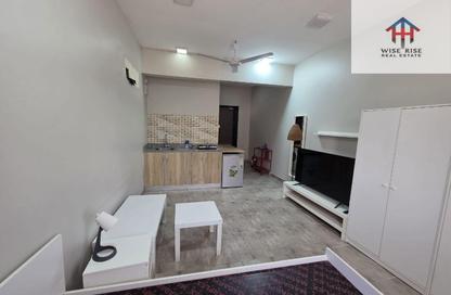 Apartment - Studio - 1 for rent in Sanad - Central Governorate