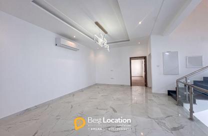 Villa - 4 - 4 for sale in Shakhura - Northern Governorate