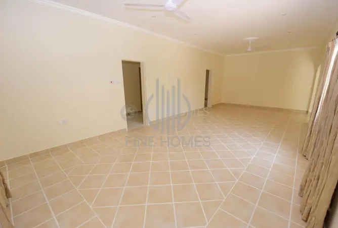 56423697 - Property Image 3