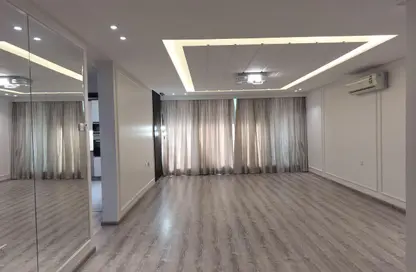 Apartment - 3 Bedrooms - 5 Bathrooms for rent in Janabiya - Northern Governorate