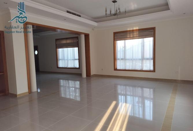 51293594 - Property Image 2