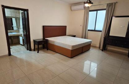 Apartment - 2 Bedrooms - 2 Bathrooms for rent in Al Juffair - Capital Governorate