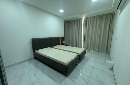 Apartment - 3 Bedrooms - 3 Bathrooms for rent in Al Juffair - Capital Governorate